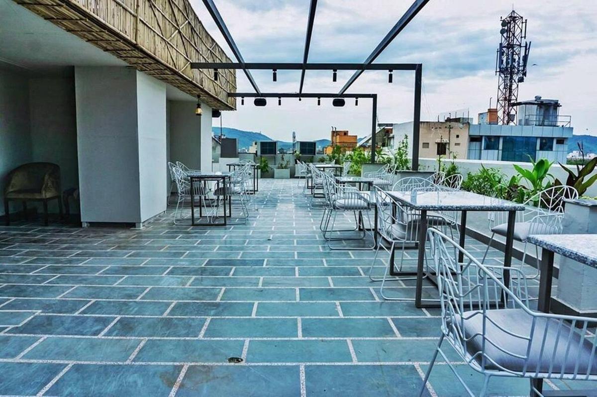 Raas Mahal-Hotel In Jaipur Near Tourist Places المظهر الخارجي الصورة