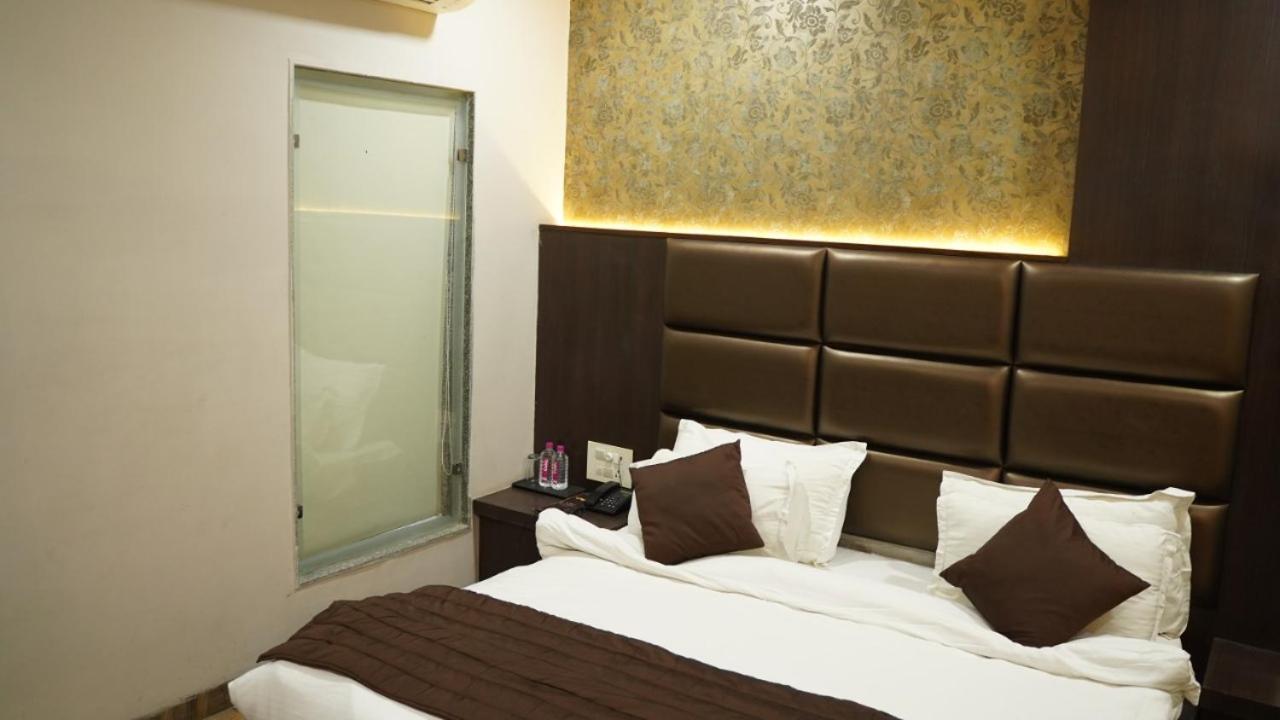 Raas Mahal-Hotel In Jaipur Near Tourist Places المظهر الخارجي الصورة